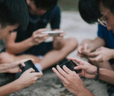 How Online Game Platforms Support Indie Creators