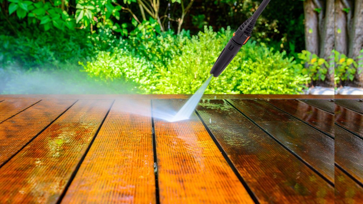 Expert Cleaning Team Offering Pressure Washing Service in Dublin